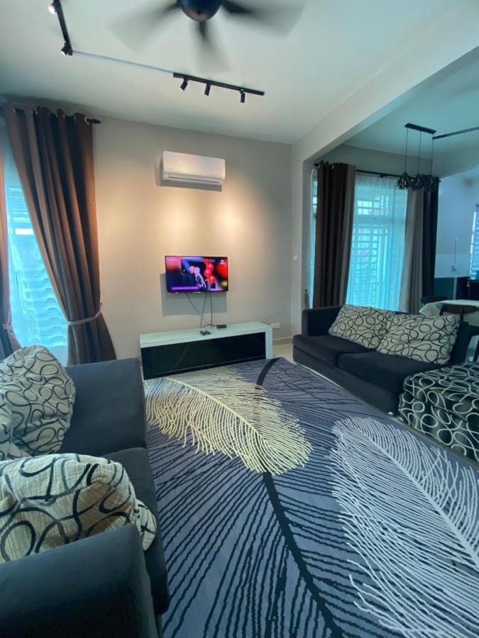 Homestay Aalaiya Bertam Kepala Batas - Fully Aircond Exterior photo