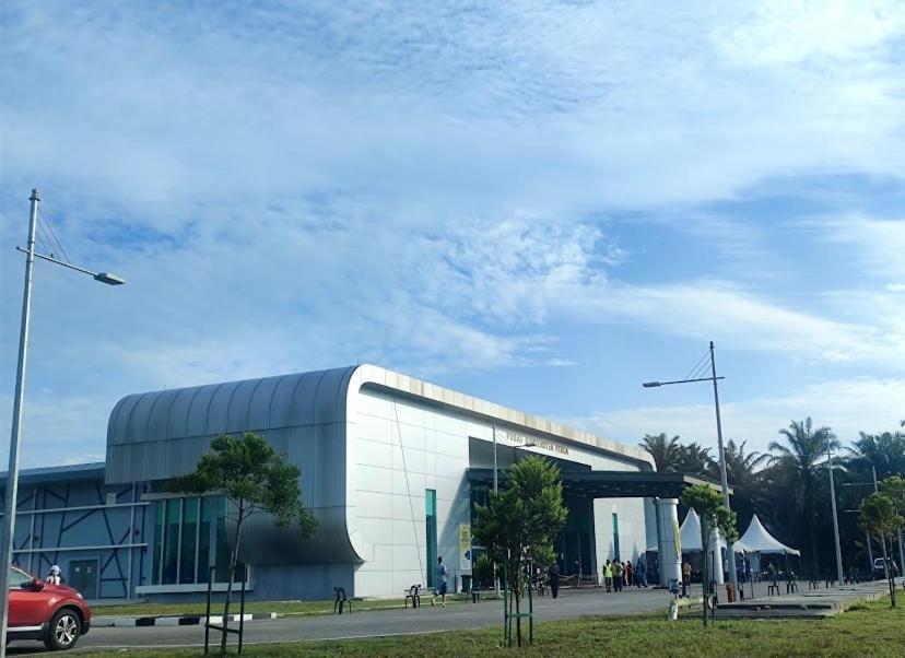 Homestay Aalaiya Bertam Kepala Batas - Fully Aircond Exterior photo