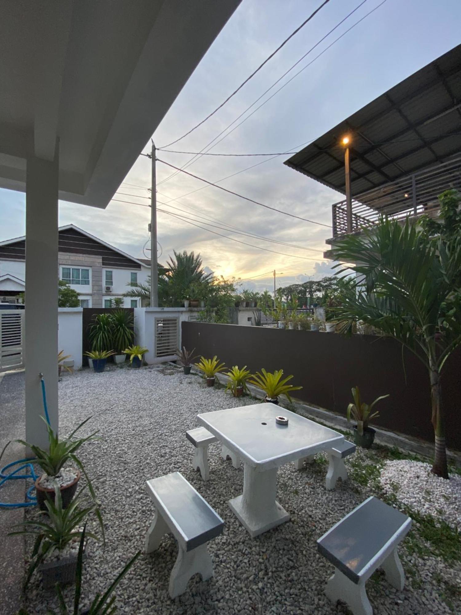 Homestay Aalaiya Bertam Kepala Batas - Fully Aircond Exterior photo